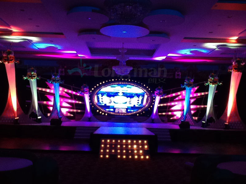 Longman par lights for wedding