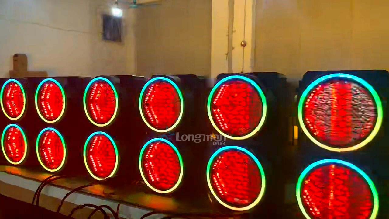 tungsten emulation light , tungsten emulation blinder light, retro aesthetics stage light, halogen emulation stage light, retro style stage light, retro matrix blinder